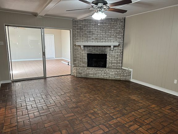 3rd image of 7750 Dentcrest Dr