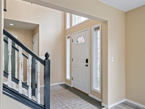 3rd image of 3443 NE Corona Ct