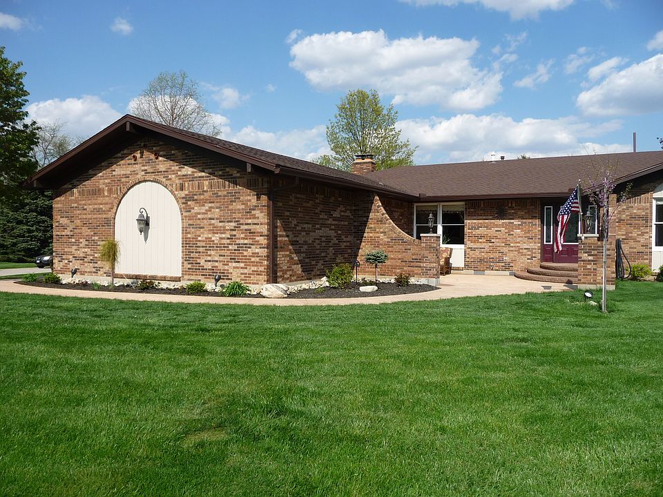 1st image of 5585 Phillip Dr