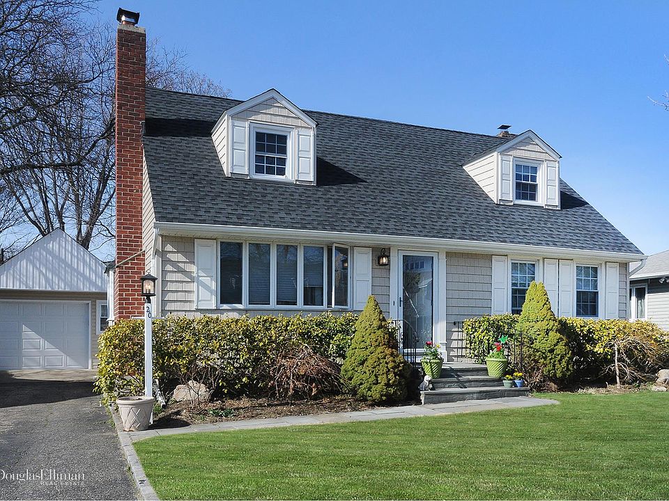 1st image of 20 Ross Ln