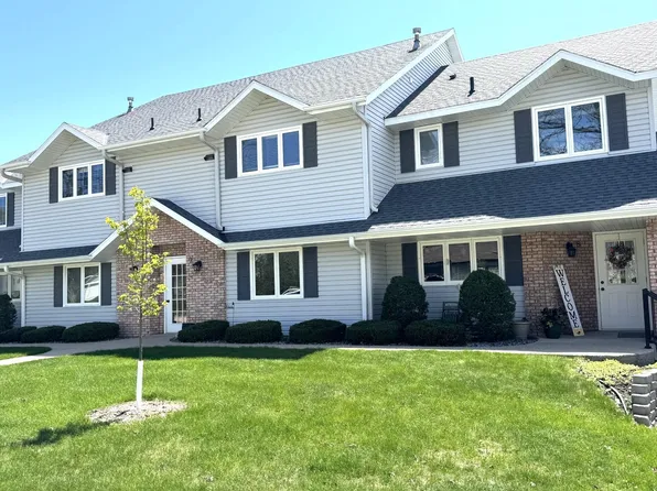 110 1st Ave NE Unit 6, New London, MN 56273