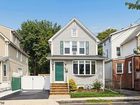 2nd image of 535 Freeman St