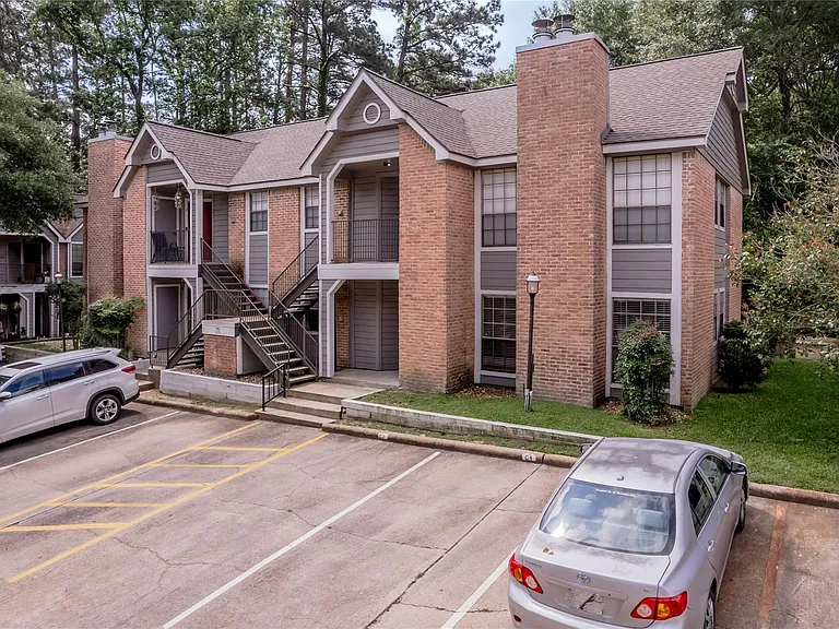 2401 Sycamore Ave #C2 — Photo 24