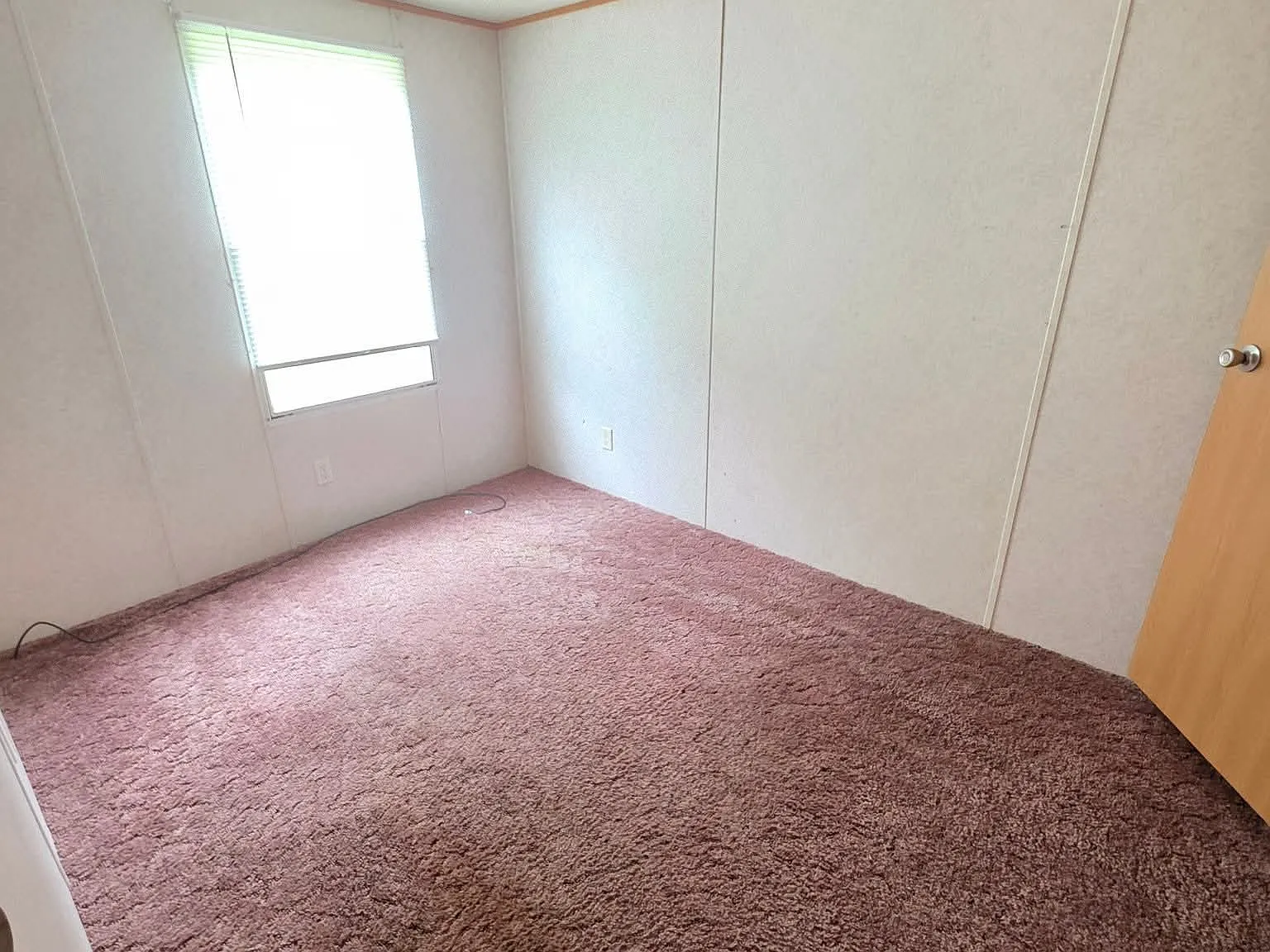 2 bed, 1000 sqft, $800 — Photo 3