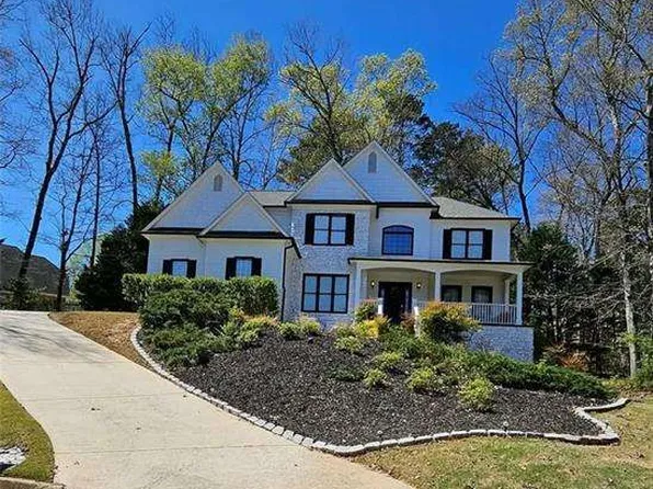997 Summer Forest Dr, Suwanee, GA 30024