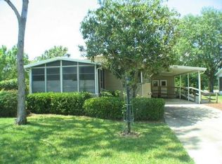 25521 Oak Aly, Leesburg, FL 34748