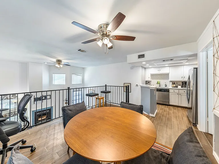 1500 Woodlawn Blvd #4 — Photo 11