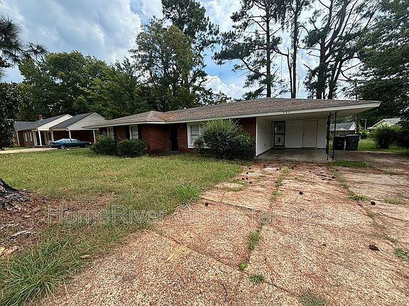 2nd image of 307 Byron Dr