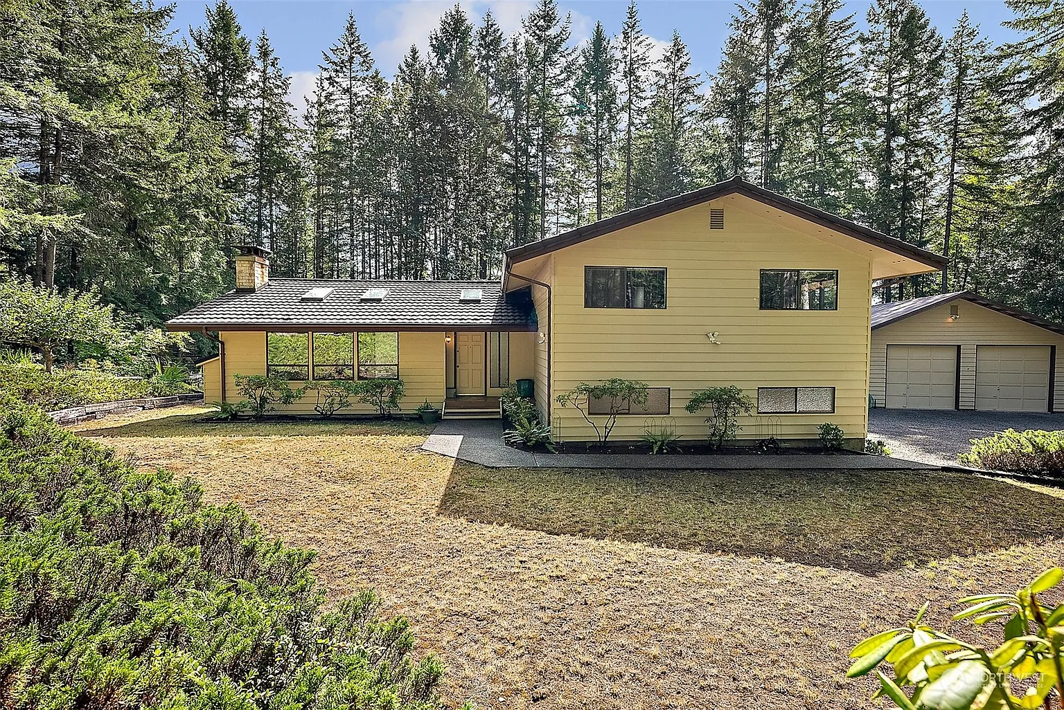 5880 SE Mullenix Rd photo 1