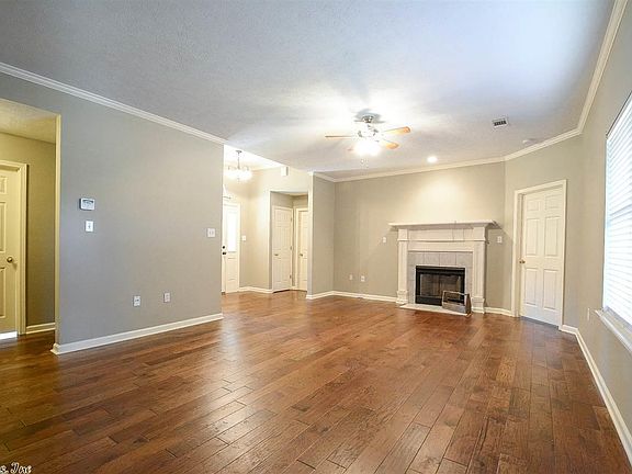 4th image of 3062 Woodruff Creek Dr
