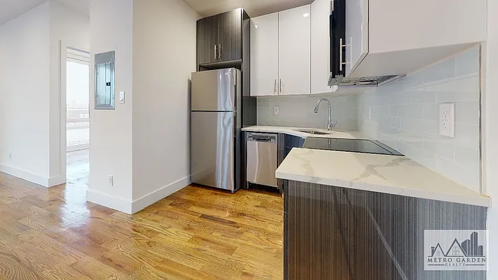 Rented by Metro Garden Realty NYC | media 38