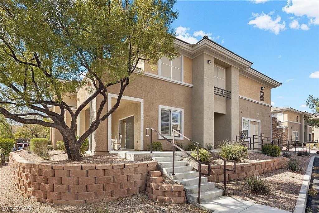 717 Peachy Canyon Cir Unit 101