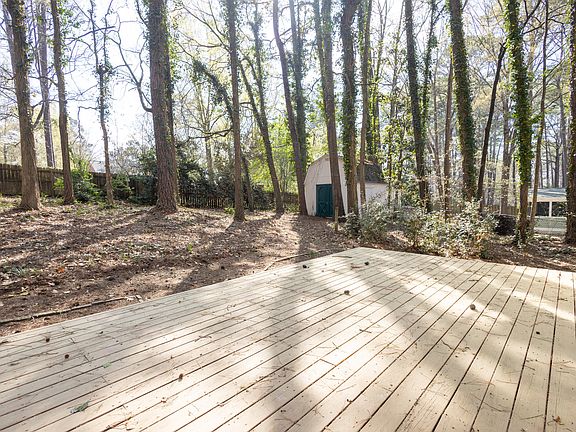 5th image of 153 Abercrombie Rd