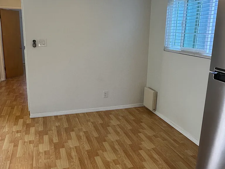 1630 Ocean Ave #B — Photo 7
