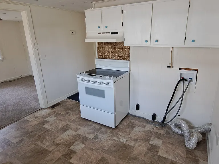 2306 Bay St #1 — Photo 17