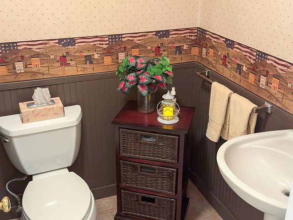4th image of 300 Buck Island Road APT 14F