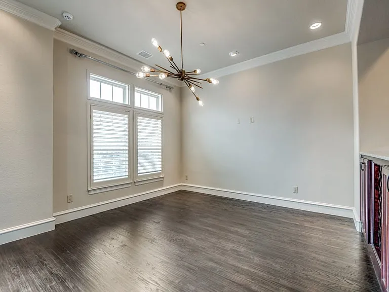 7927 Osborn Pkwy — Photo 23