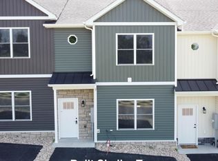 676 Zephyr Dr, Rockingham, VA 22801