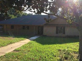 1820 Buckner St, Longview, TX 75604
