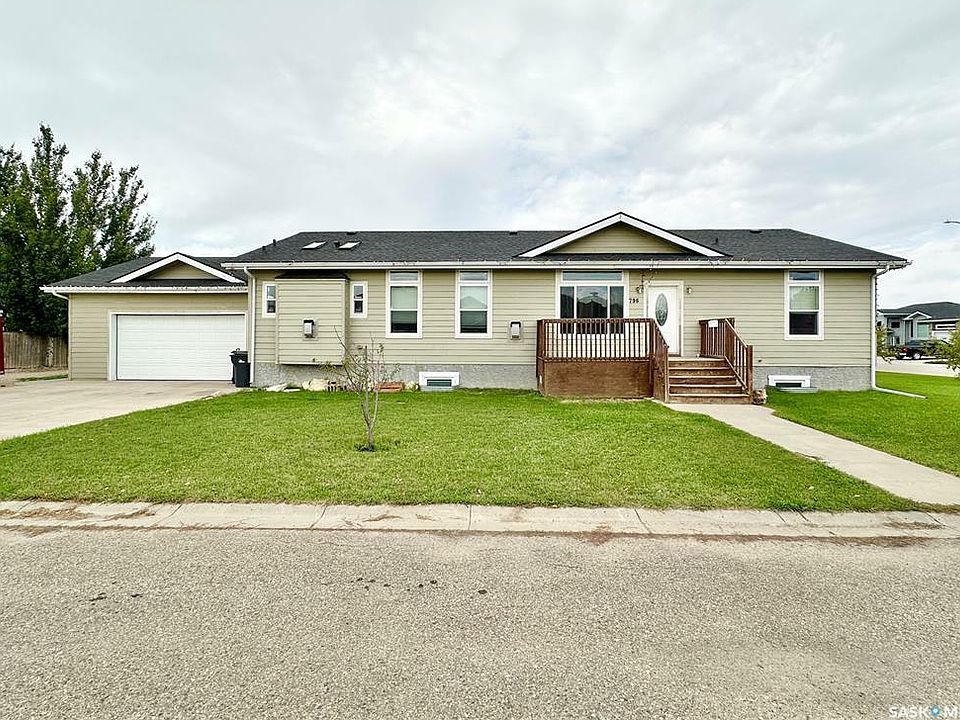 1st image of 796 Johnston Dr