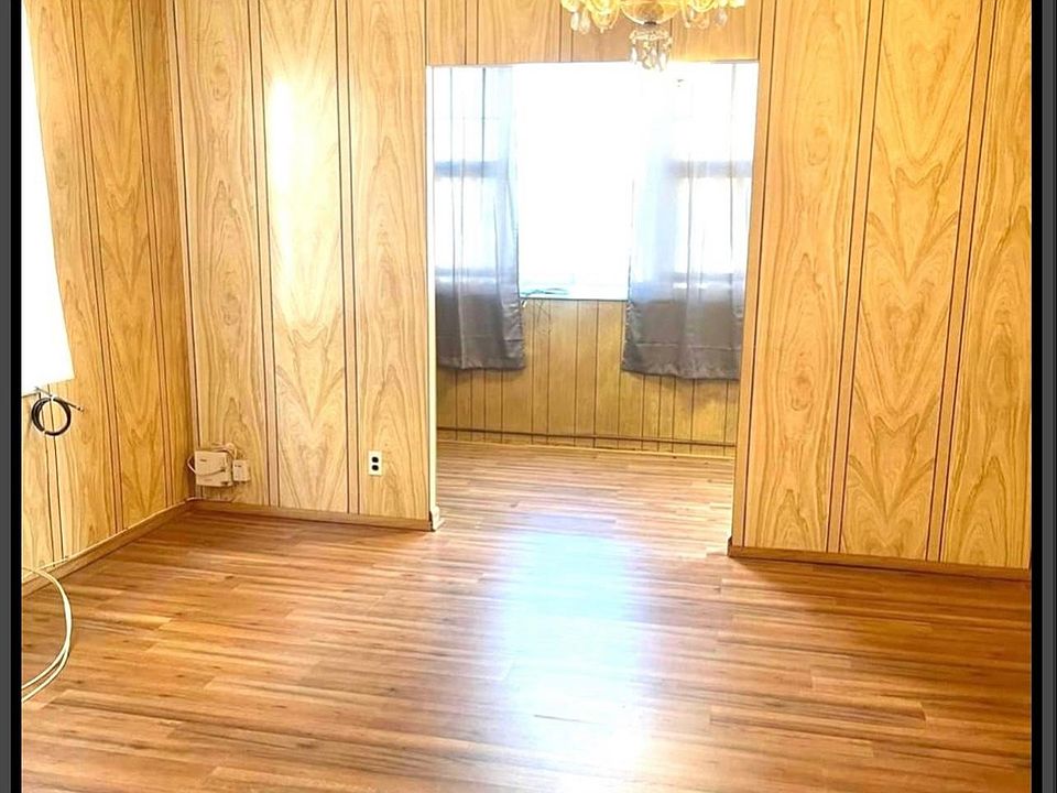 1st image of 1424 82nd St #1
