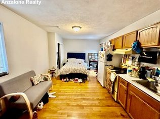 59 Salem St APT 3, Boston, MA 02113