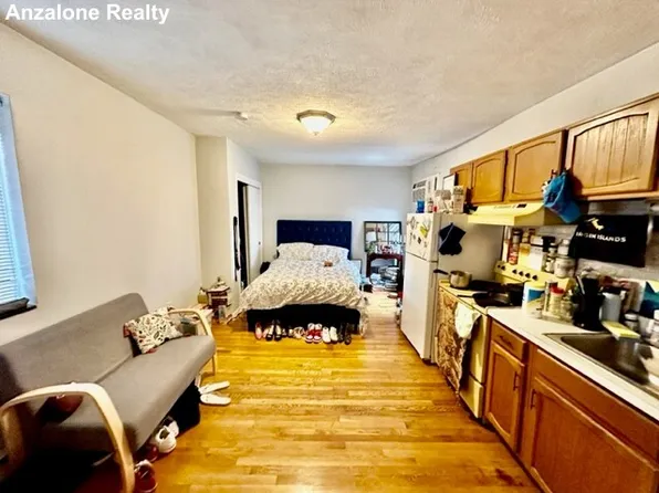 59 Salem St, Boston, MA