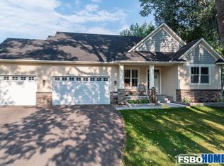 7212 Mill Rd, Centerville, MN 55038