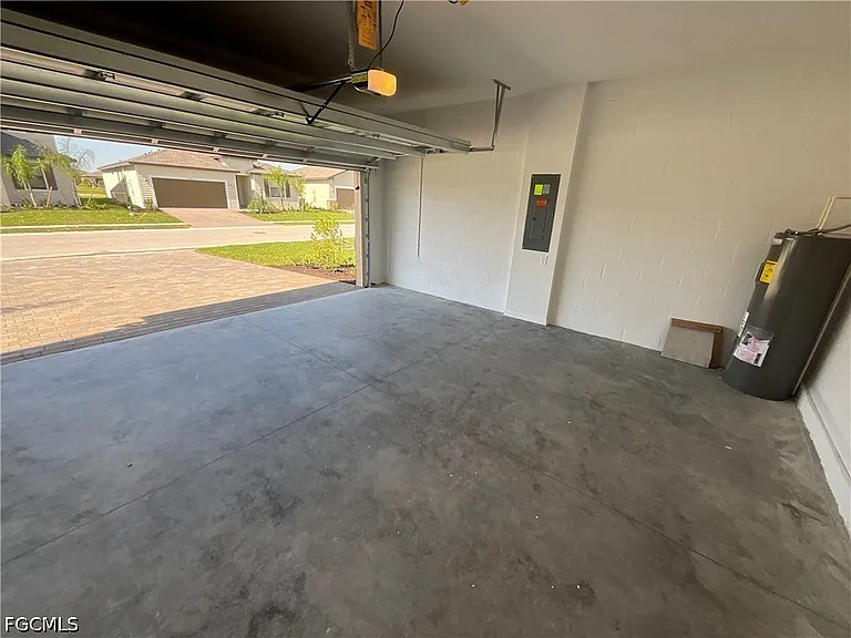 14570 Palamos Cir — Photo 28