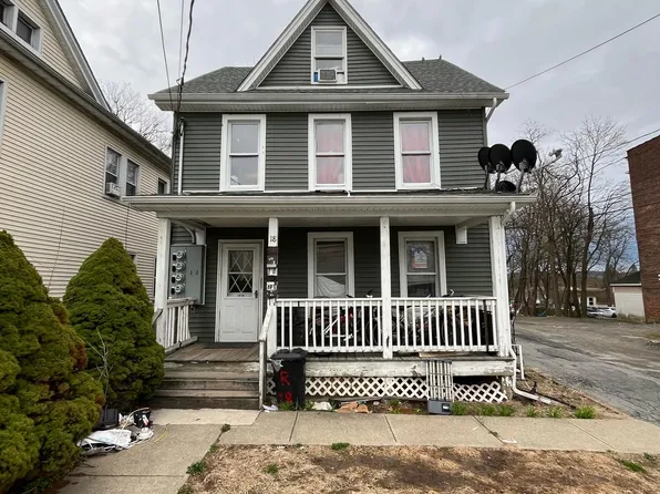 18 N Main St, Monroe, NY 10950