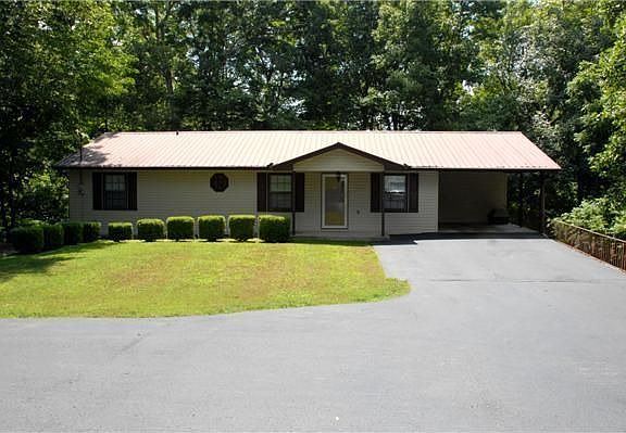2nd image of 200 Roseland Dr