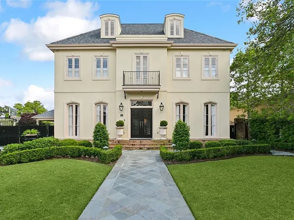 10 Forrest Ct, Metairie, LA 70005