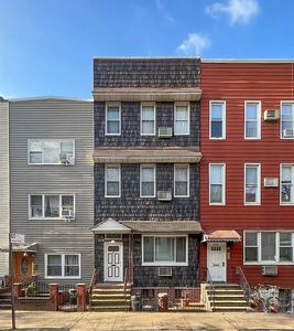 947 Lorimer St, Brooklyn, NY, 11222