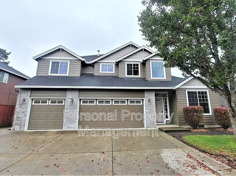10204 NE 102nd Ave