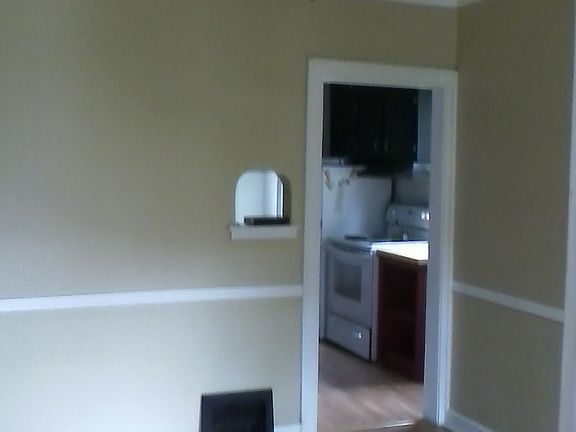 3rd image of 617 23rd Ave N
