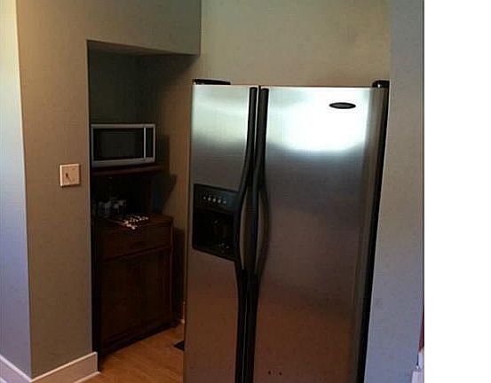 4th image of 209 Fayette Blvd