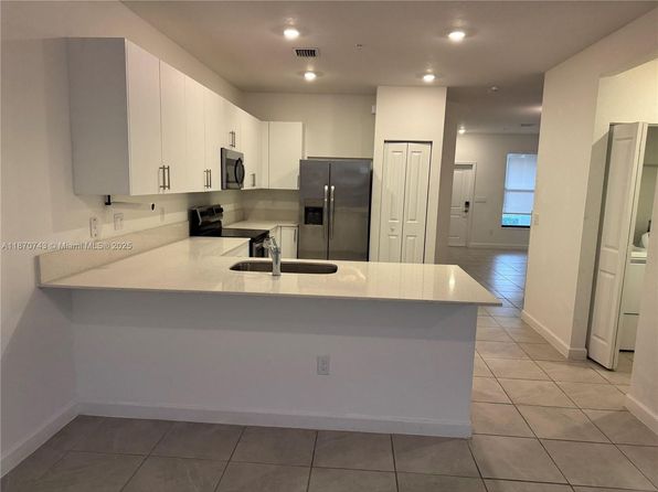 267 SW 159th Pl