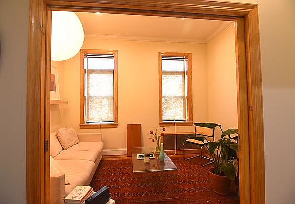 4th image of 529 Humboldt St #2