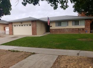 4877 E Vassar Ave, Fresno, CA