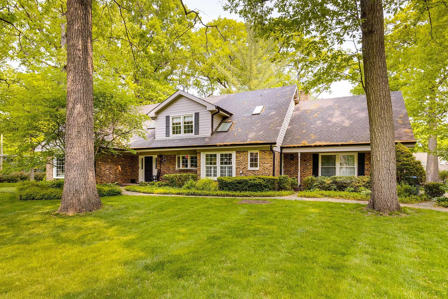 36 Cumberland Dr photo 1