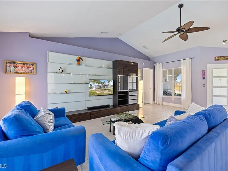 4516 SW 21st Pl — Photo 23