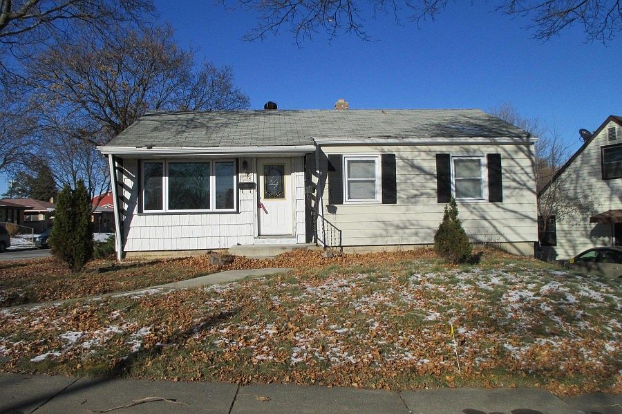 1st image of 7154 W Thurston Ave