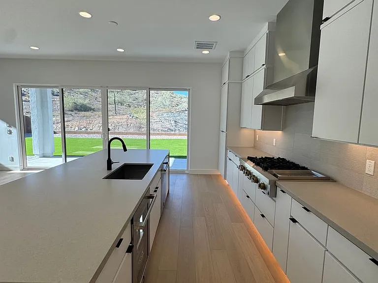 7326 W Running Deer Trl — Photo 49