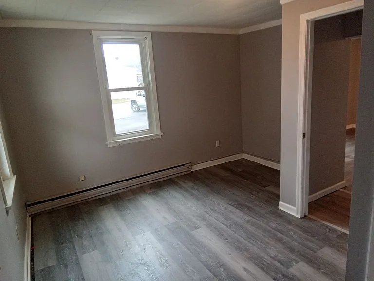 127 Schoolhouse Rd — Photo 8