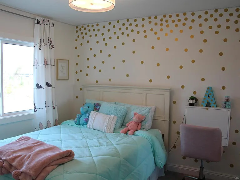 11065 Evening Creek Dr E — Photo 15