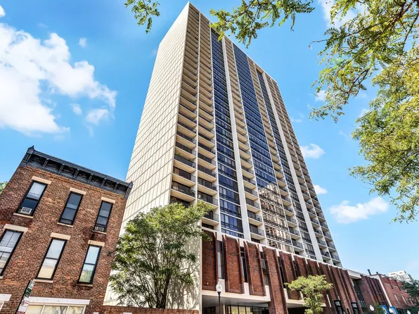 1636 N Wells St APT 3004, Chicago, IL 60614