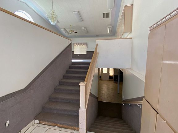 2nd image of 265 N Homestead St