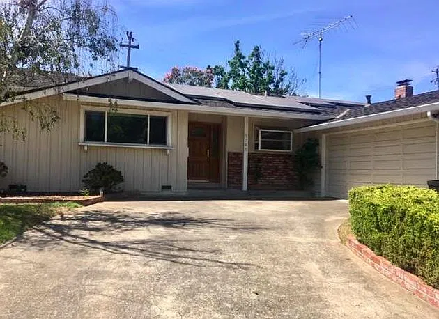 3 bed, 1552 sqft, $5,100 — Photo 2