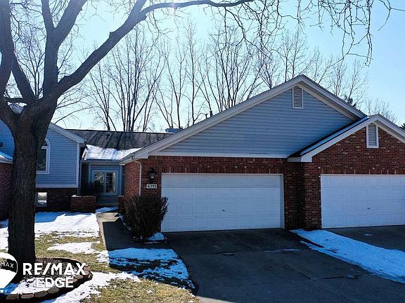 3rd image of 6293 Squire Lake Dr
