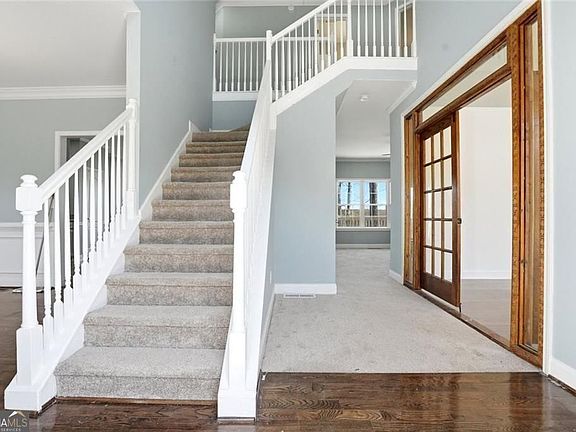3rd image of 1814 Oak Branch Way